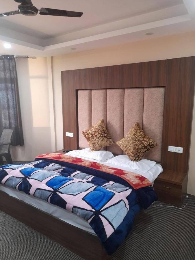 Hotel Zoon Dabb Srinagar Airport Kashmir Eksteriør bilde