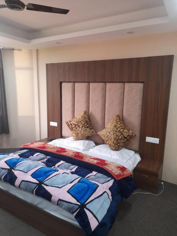 Hotel Zoon Dabb Srinagar Airport Kashmir Eksteriør bilde
