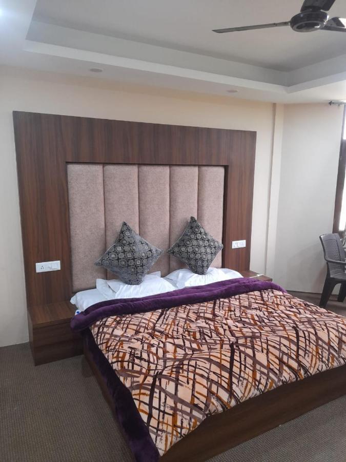 Hotel Zoon Dabb Srinagar Airport Kashmir Eksteriør bilde