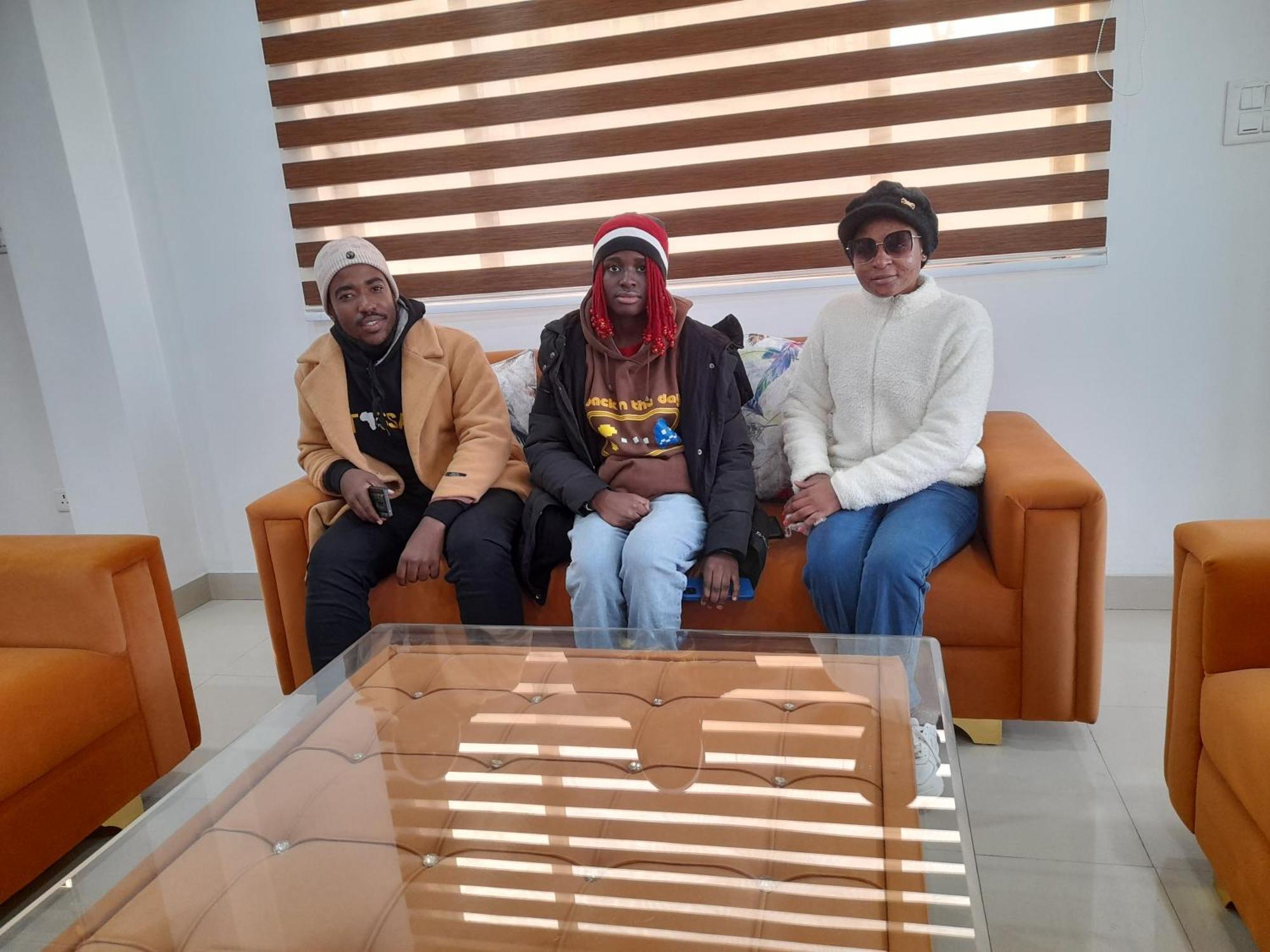 Hotel Zoon Dabb Srinagar Airport Kashmir Eksteriør bilde