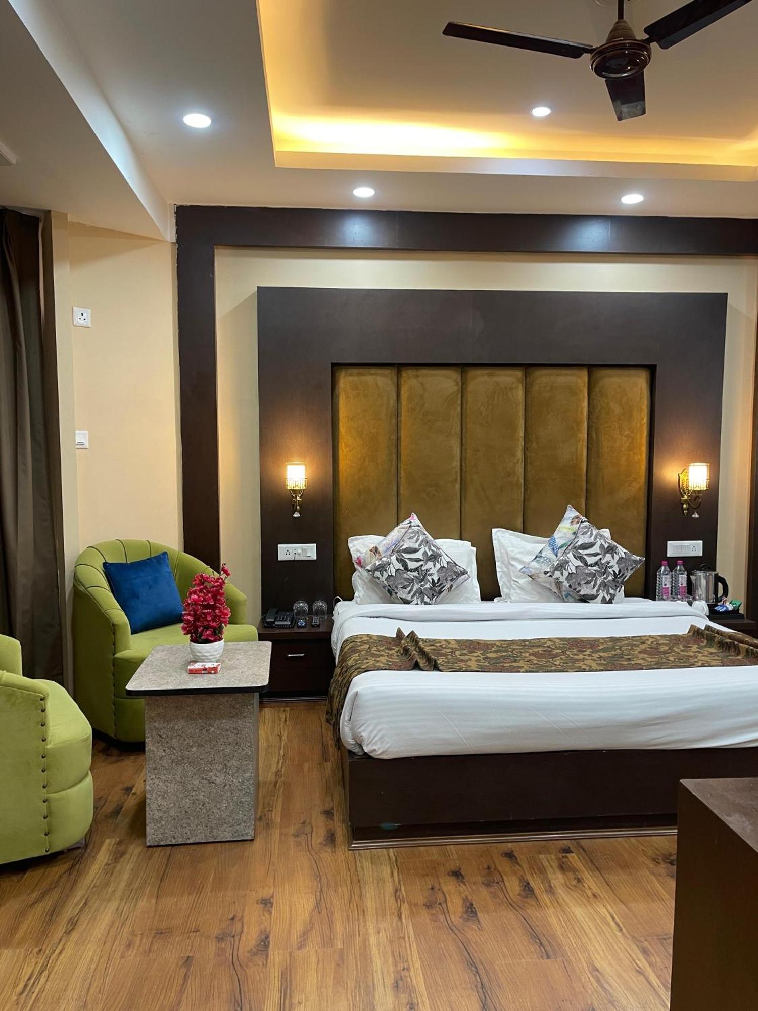 Hotel Zoon Dabb Srinagar Airport Kashmir Eksteriør bilde