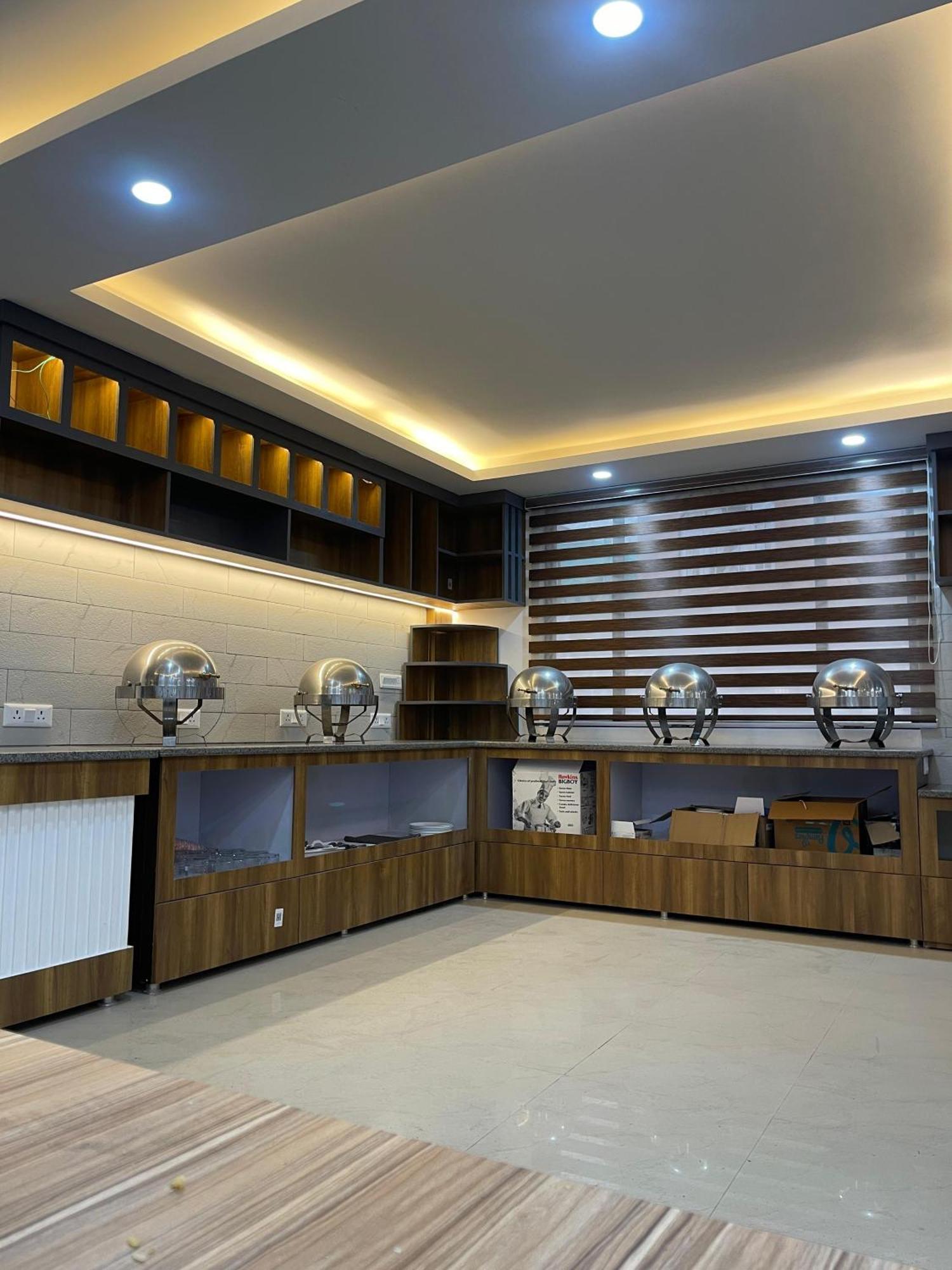 Hotel Zoon Dabb Srinagar Airport Kashmir Eksteriør bilde